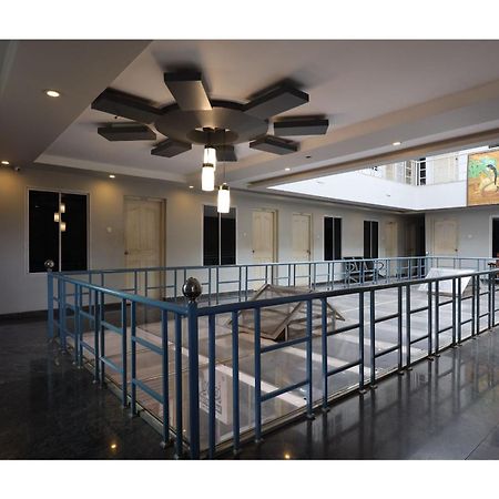 Collection O Ar Square Hotel Thrissur Exterior photo